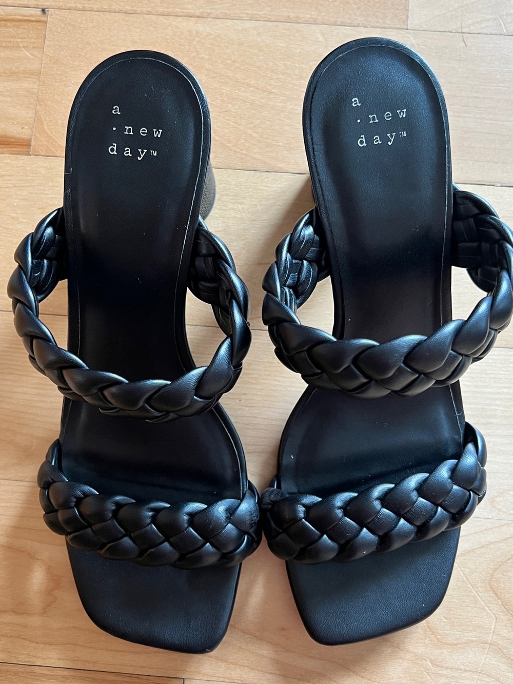 A New Day Black Braided Block Heel Slide Sandals Size 9 - Picture 2 of 7